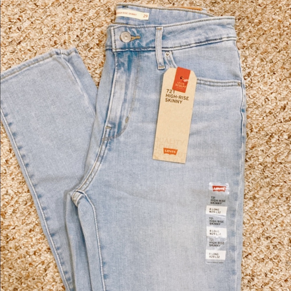 Blue skinny jeans